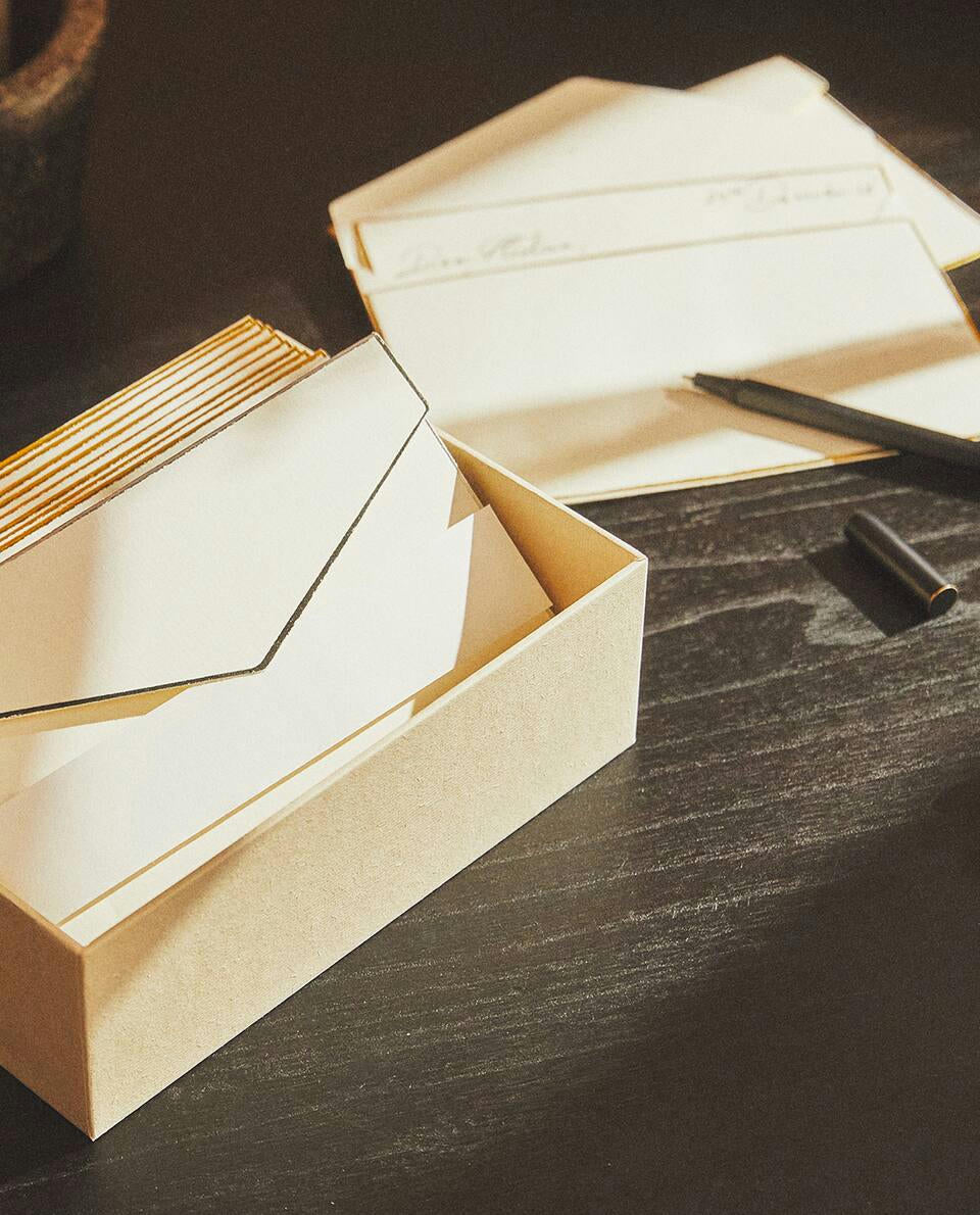 CHRISTMAS LETTER WRITING SET