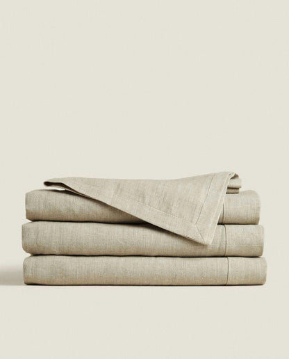 BASIC LINEN TABLECLOTH