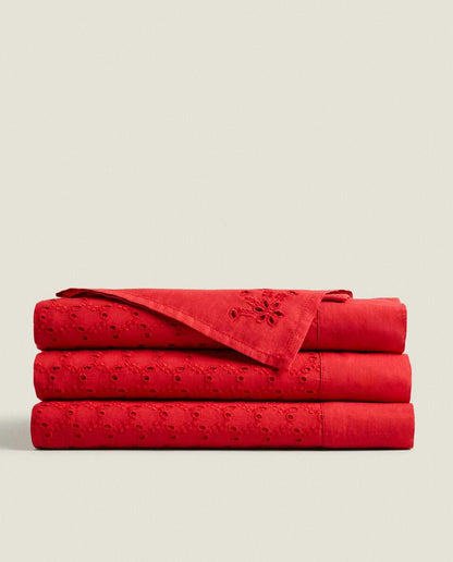 EMBROIDERED COTTON CHRISTMAS TABLECLOTH