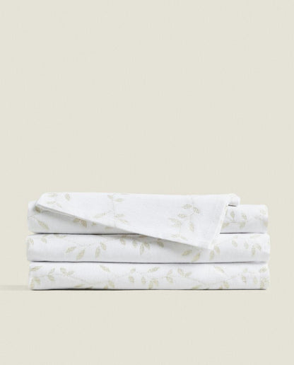 SPARKLY CHRISTMAS LEAF COTTON TABLECLOTH