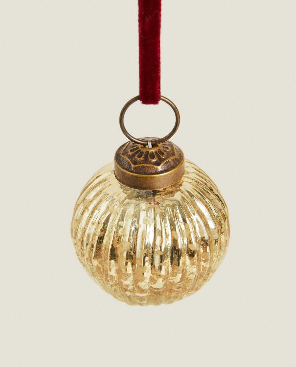 STRIPED CHRISTMAS BAUBLE DECORATION