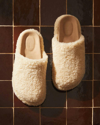 FLUFFY MULE CLOG SLIPPERS