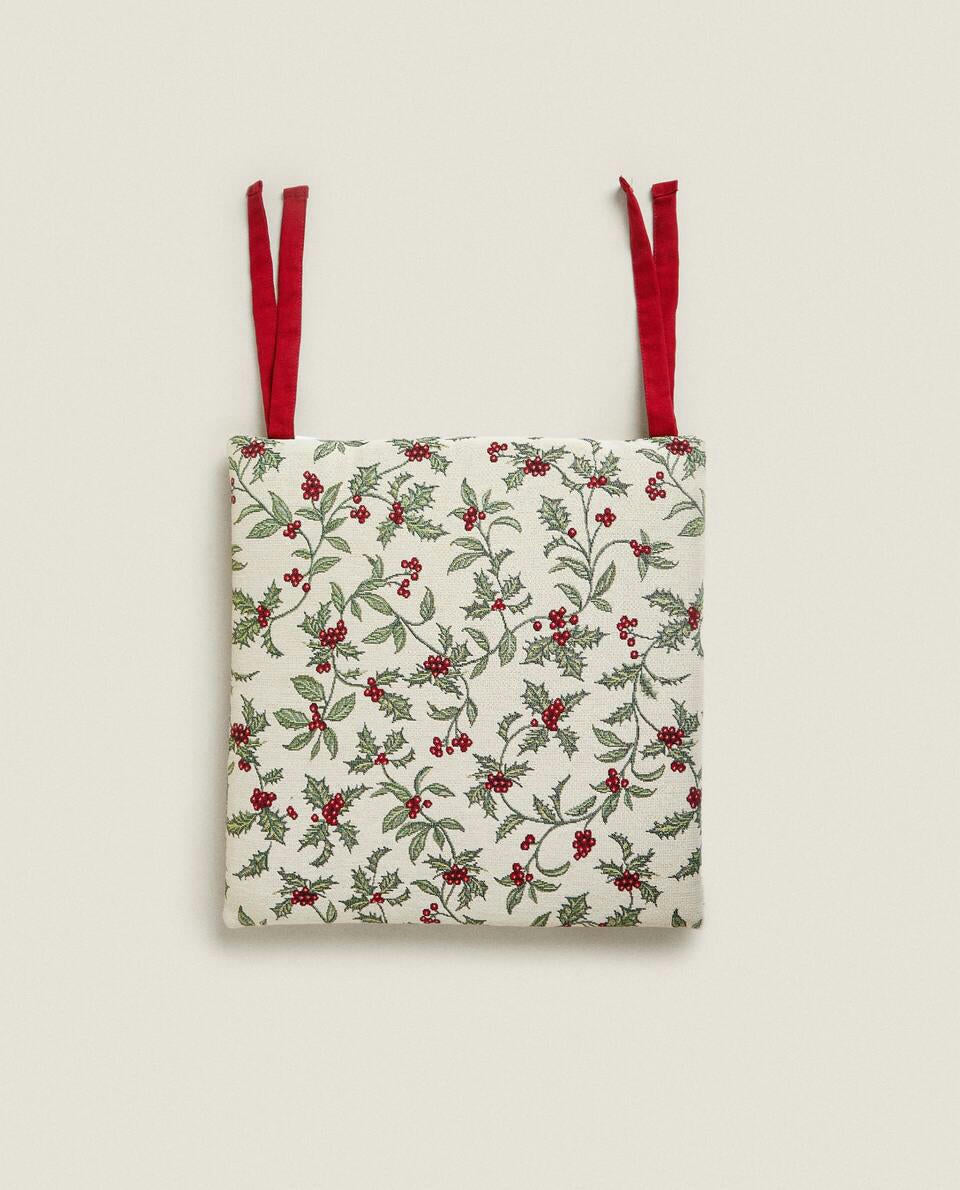 CHRISTMAS HOLLY SEAT CUSHION