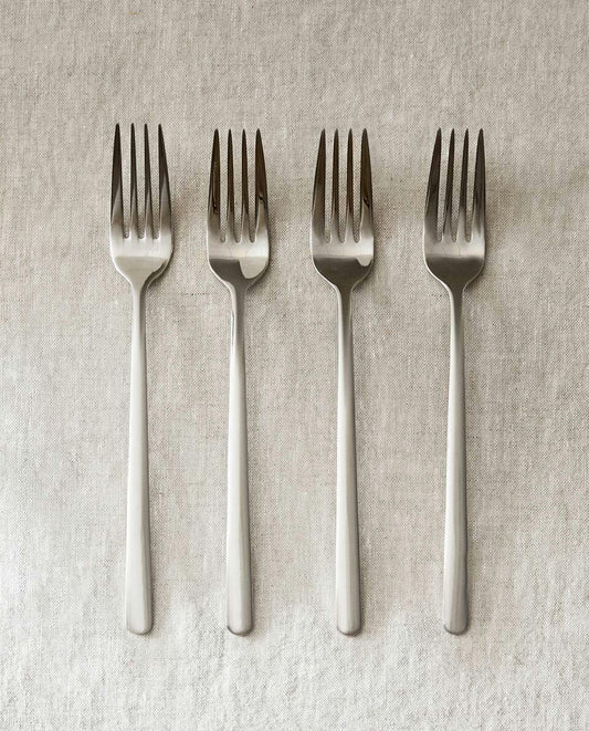 BOX OF 4 SHINY STEEL FORKS