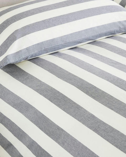 STRIPED DUVET COVER