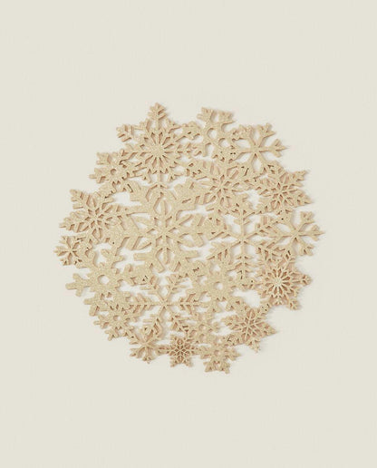 GLITTERY CHRISTMAS SNOWFLAKE PLACEMAT