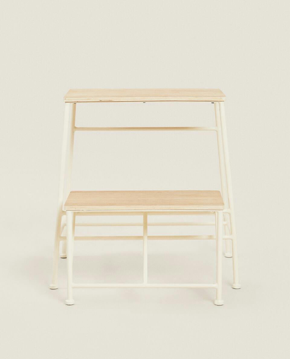 WOOD STOOL | LADDER