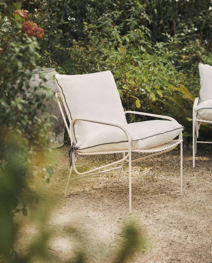OUTDOOR METAL ARMCHAIR