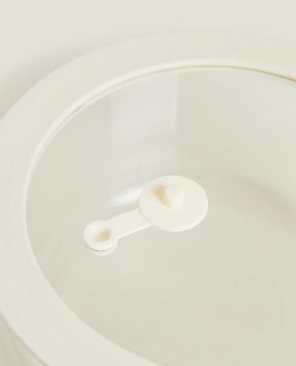 AIRTIGHT CONTAINER 944ML