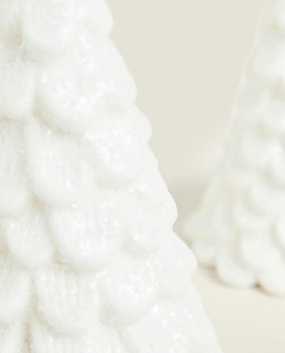 CHRISTMAS TREE LIGHT DECORATION