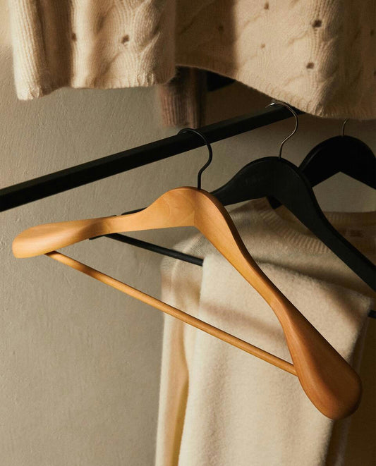 PERCHA ABRIGO MADERA