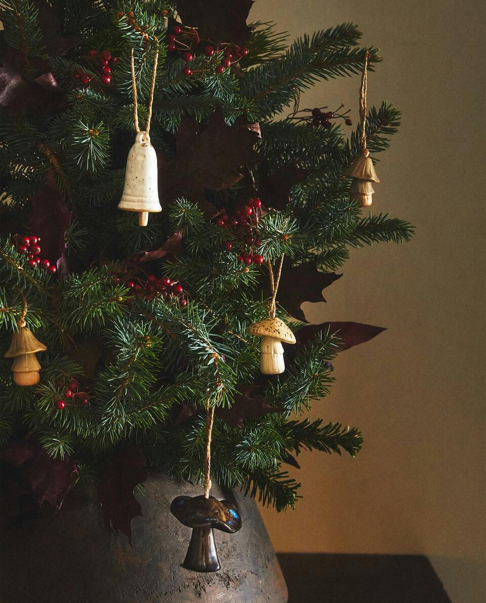 CHRISTMAS CERAMIC MUSHROOM DECORATION