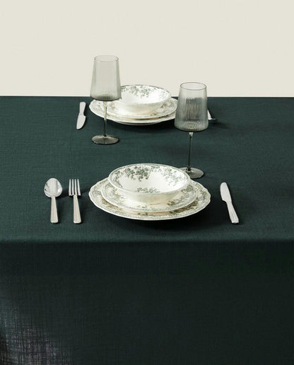 HEMSTITCHED CHRISTMAS TABLECLOTH