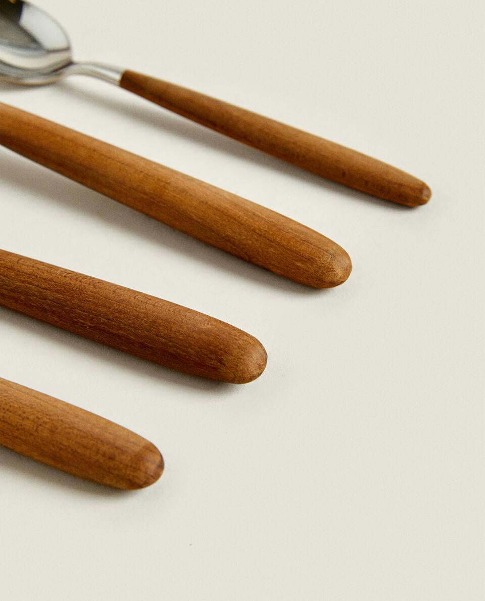 SET OF MAPLE CUTLERY