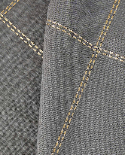 CHRISTMAS CHAIN LINEN TABLECLOTH