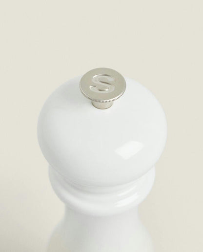 LE CREUSET LACQUERED SALT GRINDER