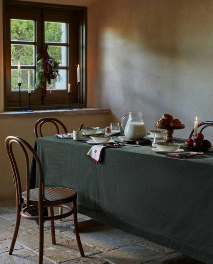 HEMSTITCHED CHRISTMAS TABLECLOTH